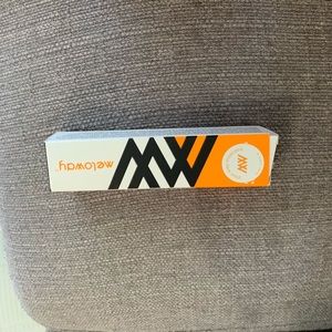 New - Meloway mascara